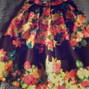 Adorable bright floral skirt